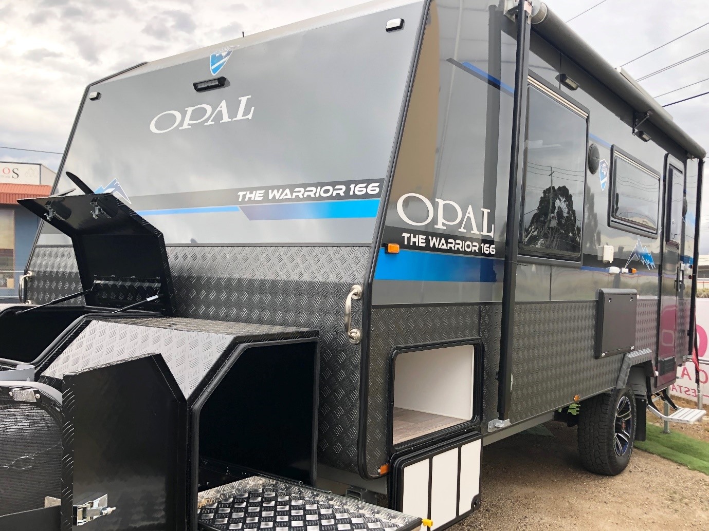 opal warrior caravan