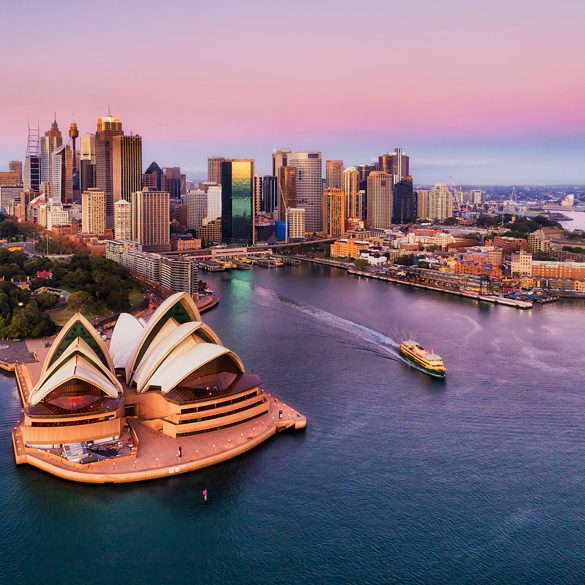 Pinkish,Colourful,Sunrise,Over,Sydney,City,Cbd,On,Waterfront,Of