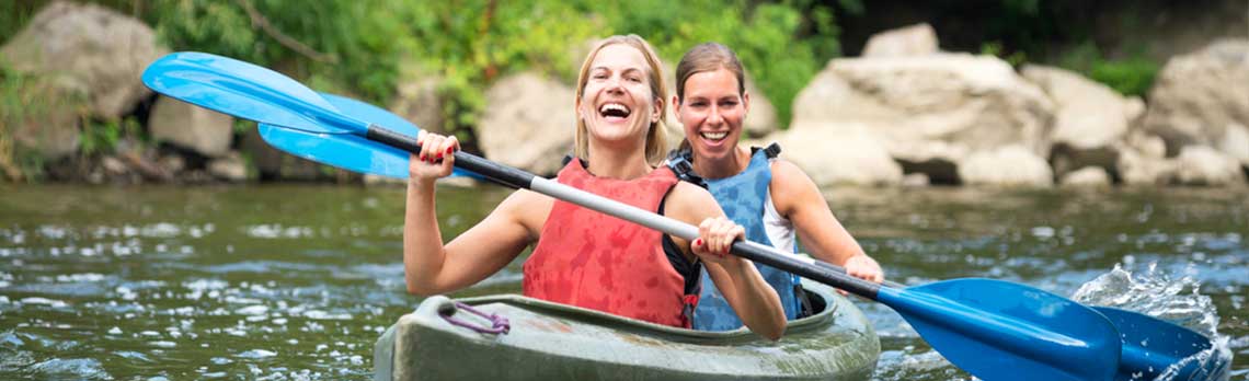 two women Kayaking
