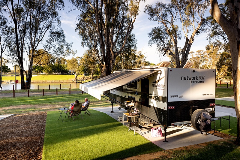 BIG4 Deniliquin Holiday Park setup caravan
